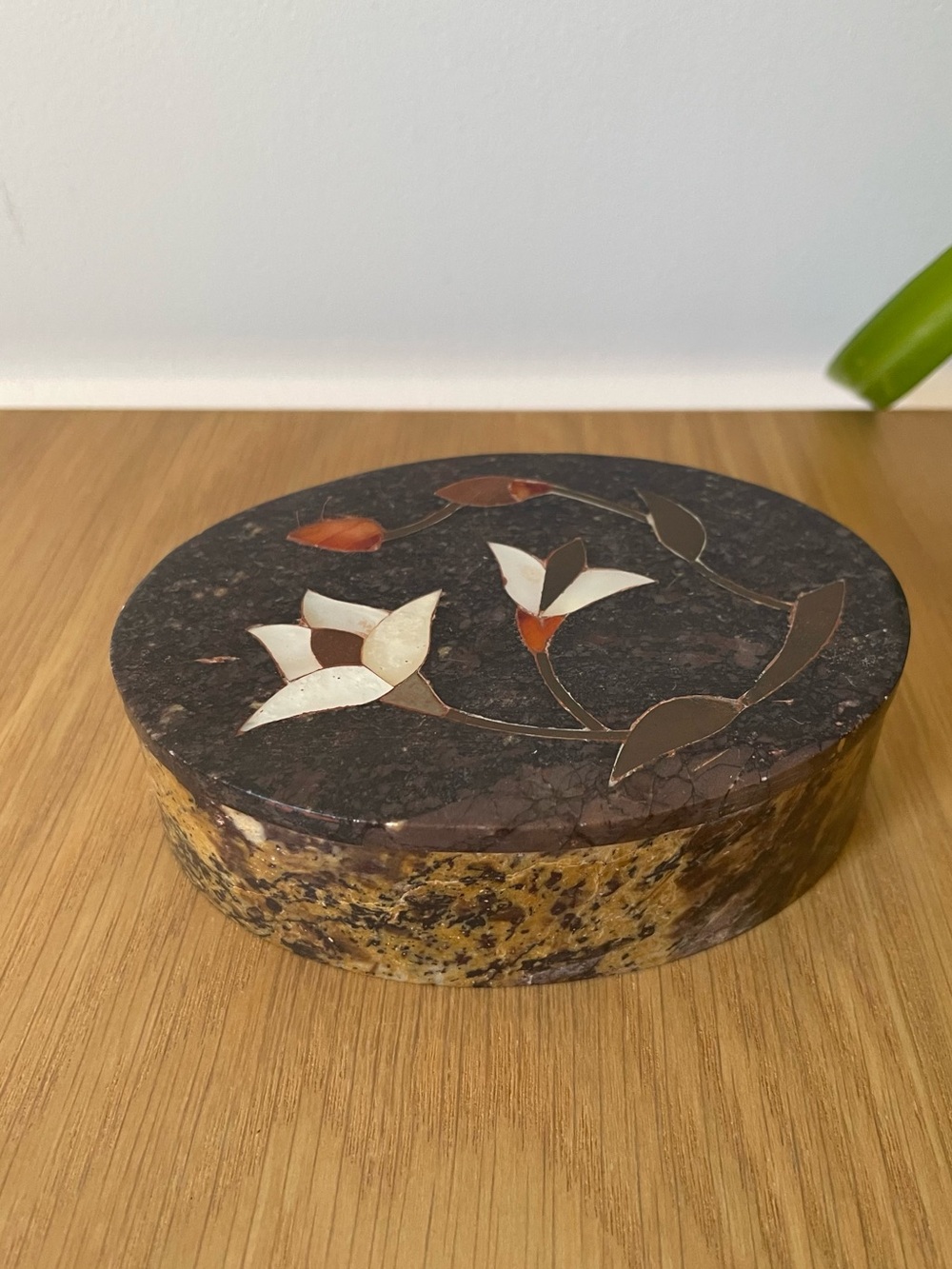 Vintage Mother of Pearl Floral Inlaid Stone Trinket Box India